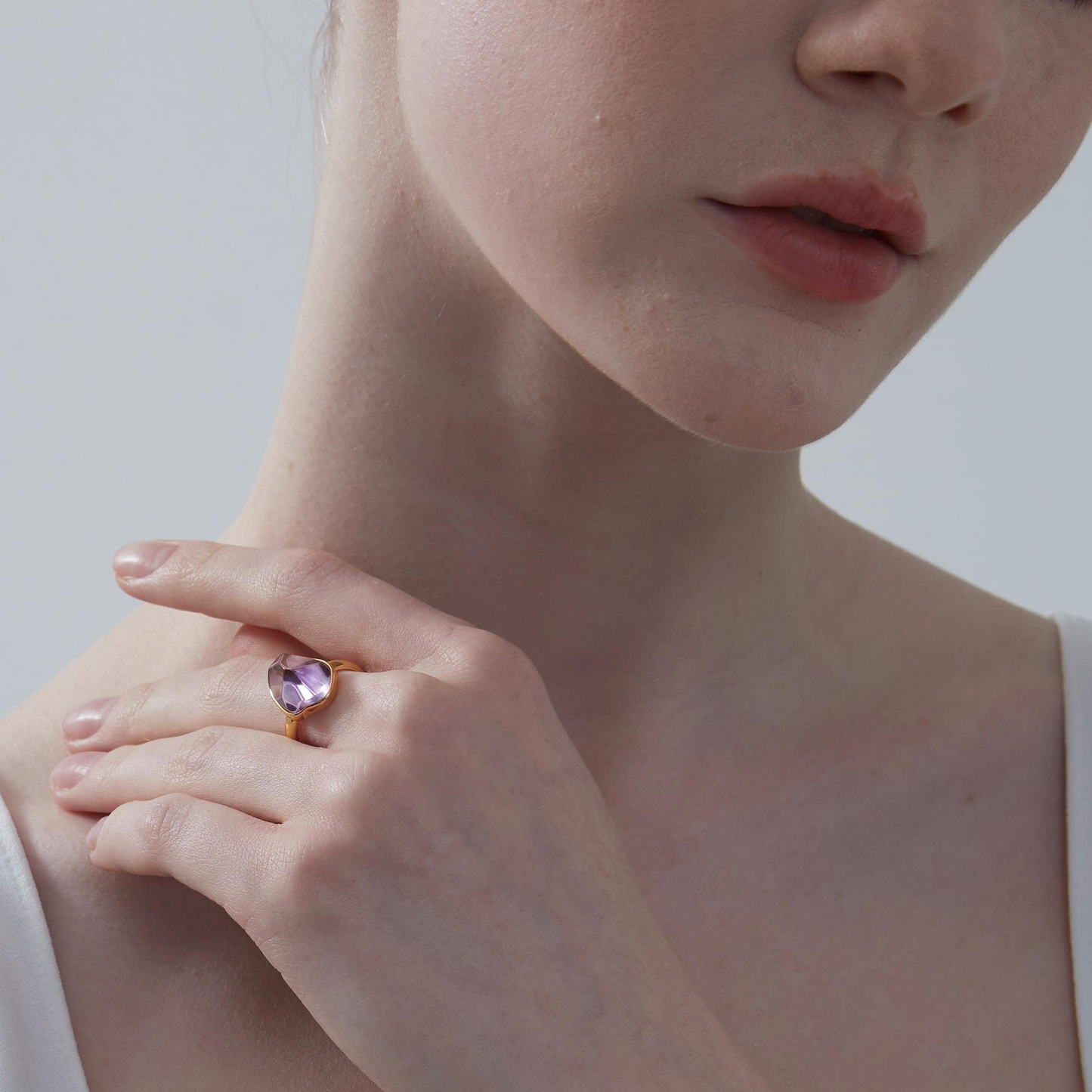 Natural Purple Amethyst Crystal Ring in 925 Sterling Silver