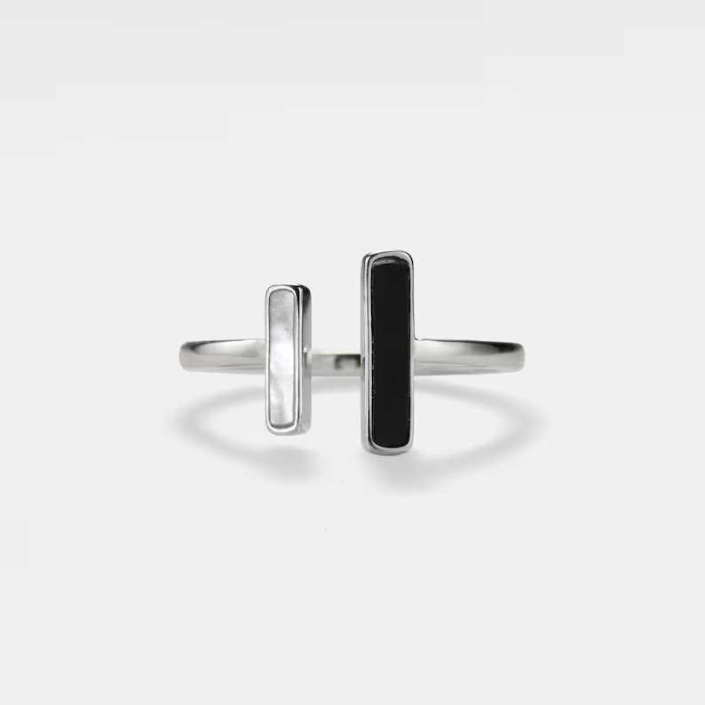 Mother Of Pearl Agate Statement Ring in 925 Sterling Silver