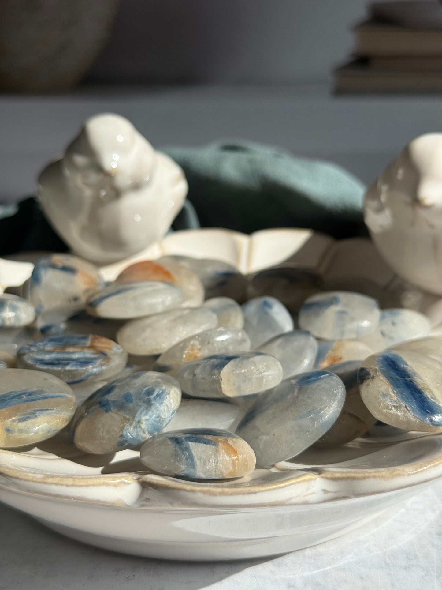 Blue Kyanite in Quartz Mini Palmstone