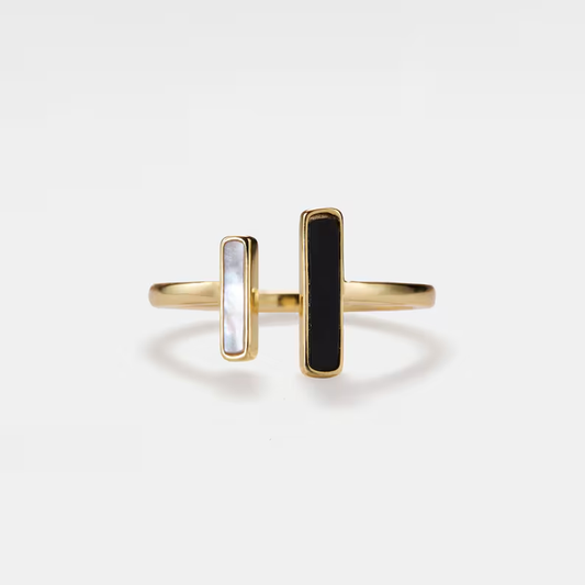 Mother Of Pearl Agate Statement Ring in 925 Sterling Silver