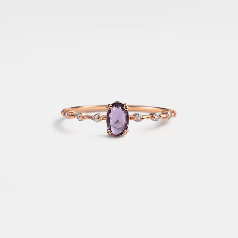Oval Cut Natural Amethyst Ring in 925 Sterling Silver