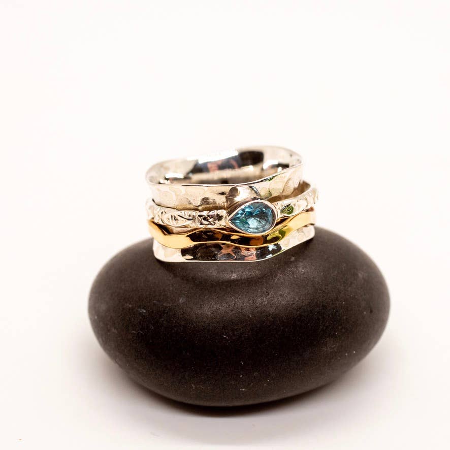 Sterling Silver Wave Spinner Ring w Blue Topaz