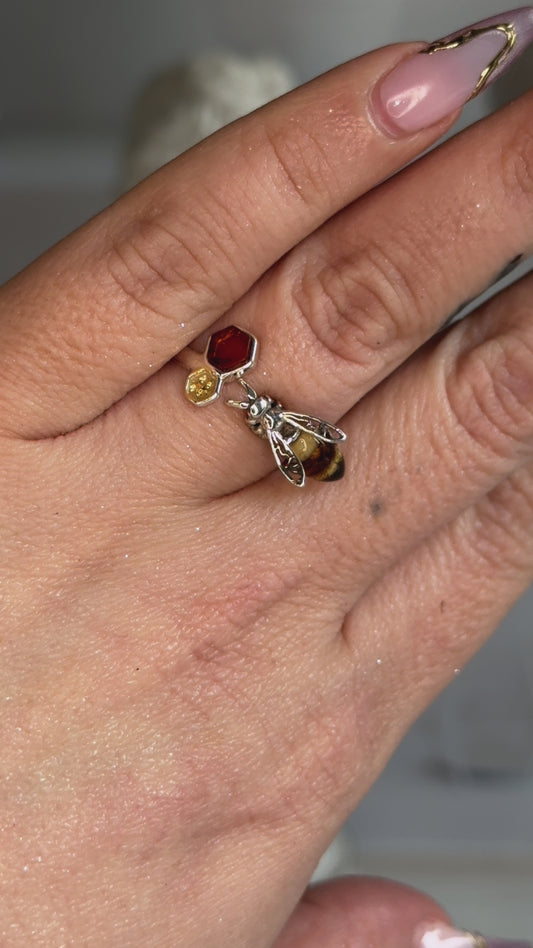 Amber Bee Sterling 925 Ring